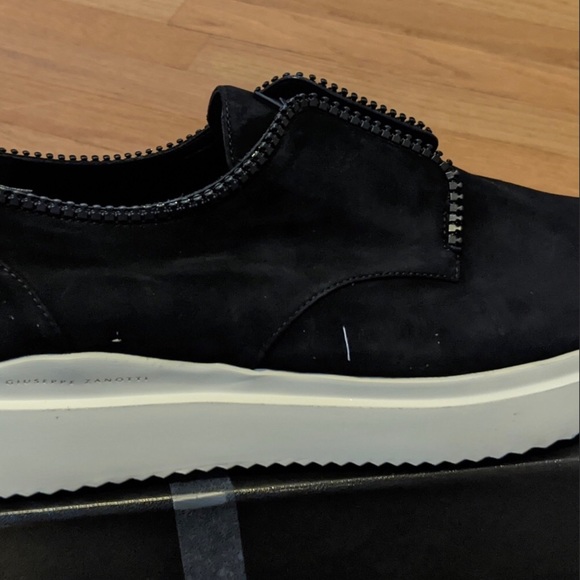 100% Real Giuseppe Zanotti Zipper Suede. - Picture 7 of 9